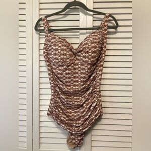 Romenza Targo Red And Cream One Piece Swimsuit Size XXL